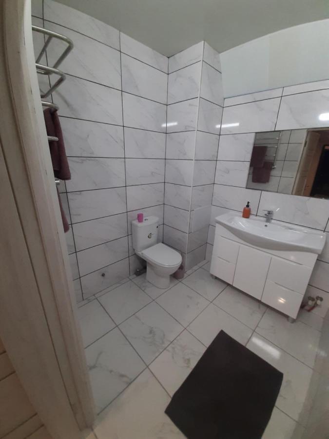 Comfortable Apartment Zamostyanska 34А Vinnytsia Bagian luar foto